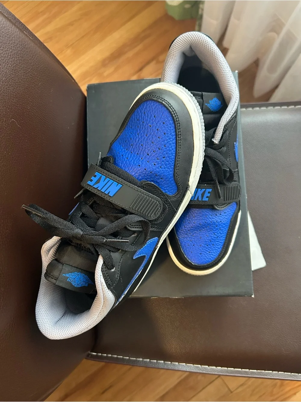 Air Jordan Legacy 312 Low (GS) Size 7Y EUC